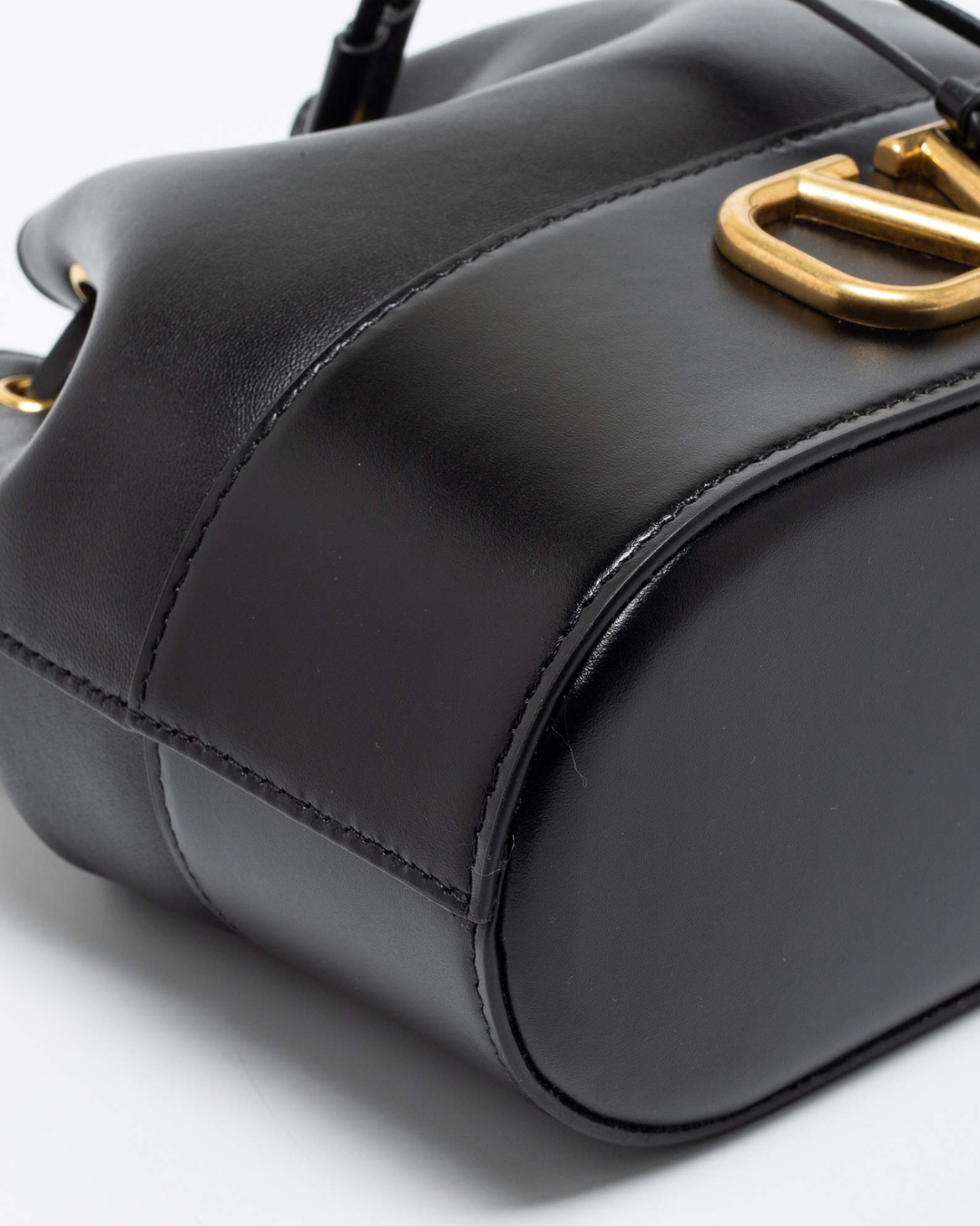 Valentino Garavani Borsa Secchiello VLogo Nappa Nera — Pre-owned Autentica